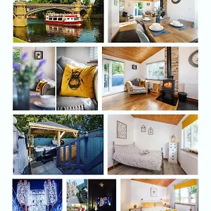 Holiday home Family Honeybeelodge Hot Tub And Wood Burner, York